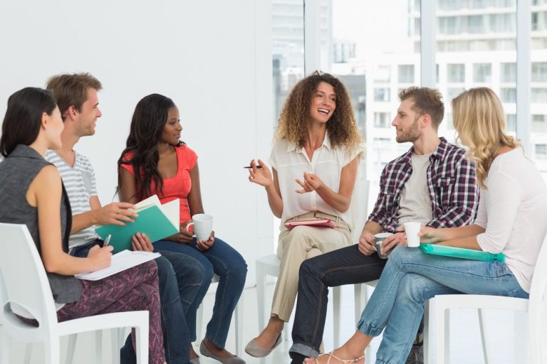 How Addiction Recovery Centers Provide Ongoing Support