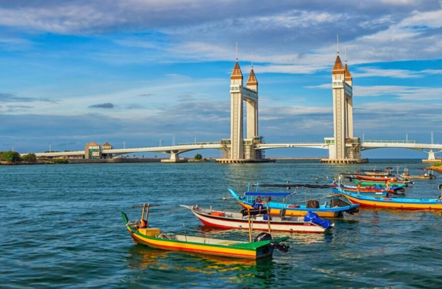 Plan the perfect trip to Kuala Terengganu