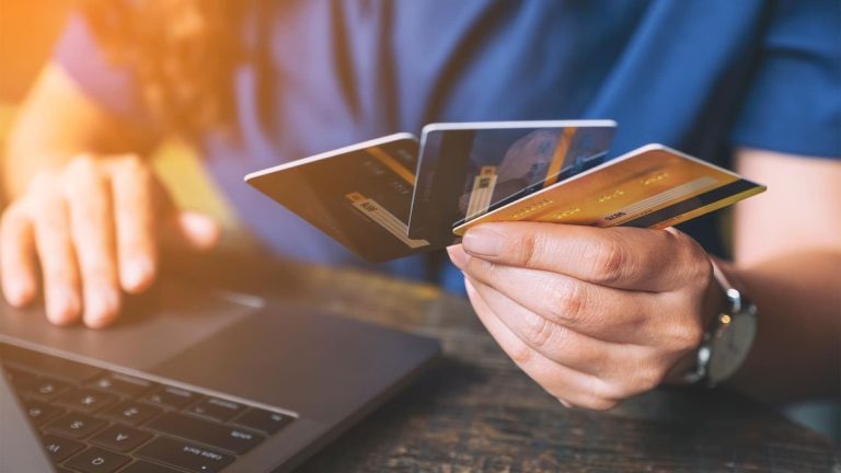 Free Credit Offers: A Simple Guide for New Users